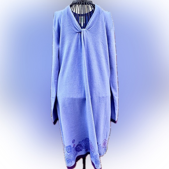 Title Nine Purple Floral Twist VNeck Sweater Dress Floral BOHO Active Outdoorsy - Picture 2 of 12